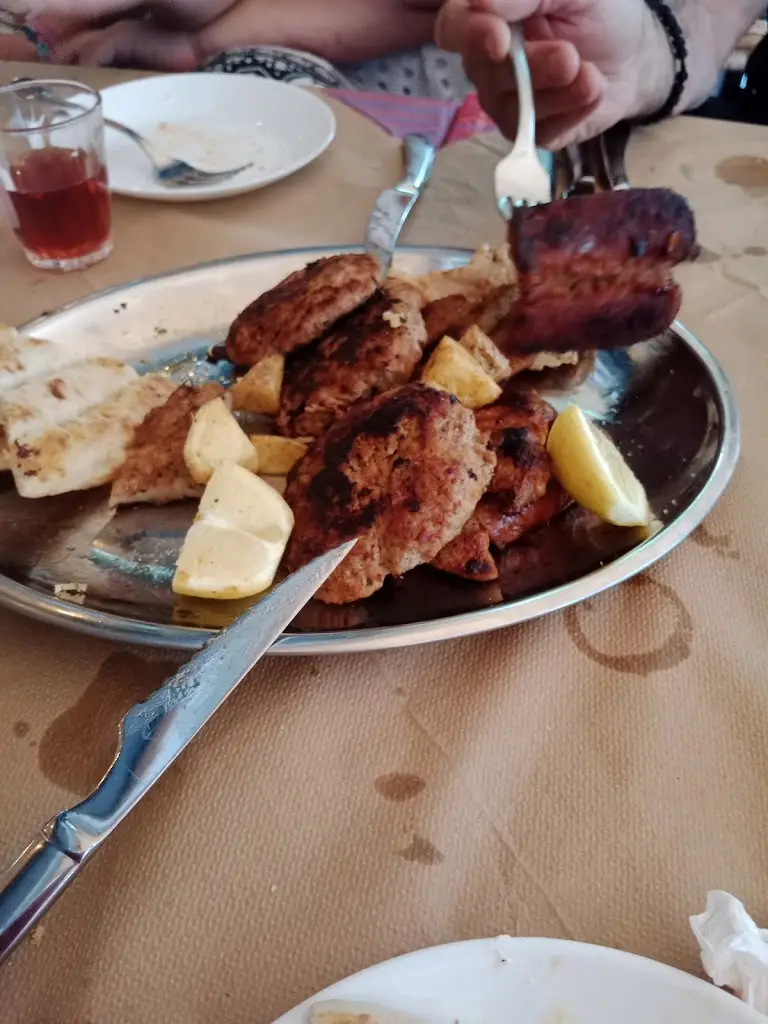 Menu_Toupektsis_Aigáleo_image_1