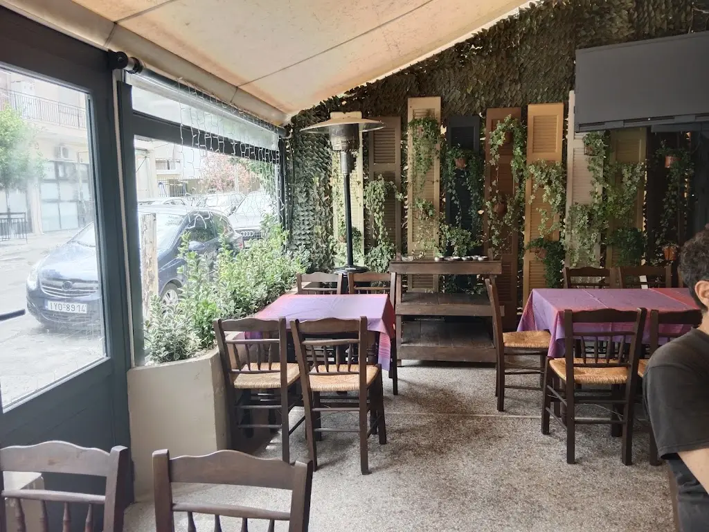 Toupektsis_Aigáleo_slider_image_3