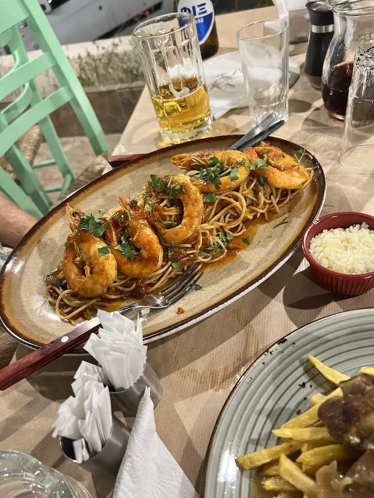 Menu_Το Σεργιάνι_Palaiá Fókaia_image_3