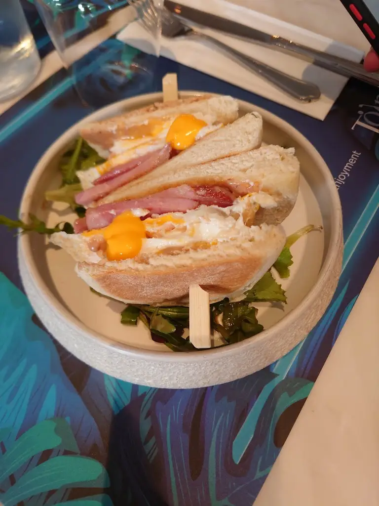 Menü_Tolis SWEETS & EATS_Níkaia_Bild_6