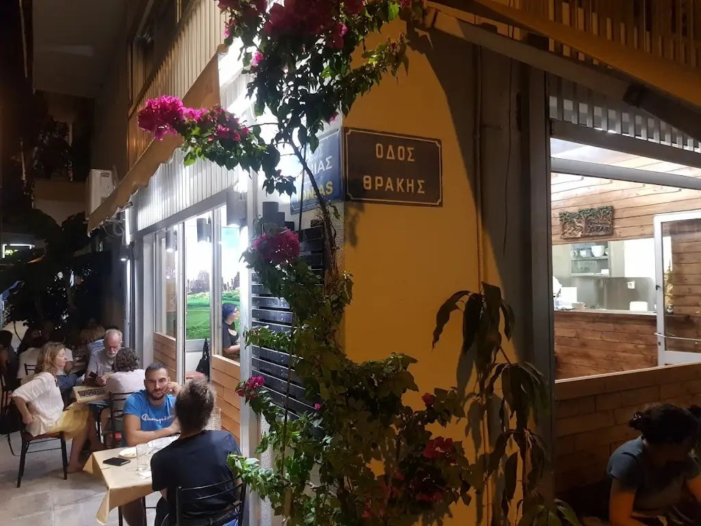 Toukta Thai food Restaurant in Níkaia