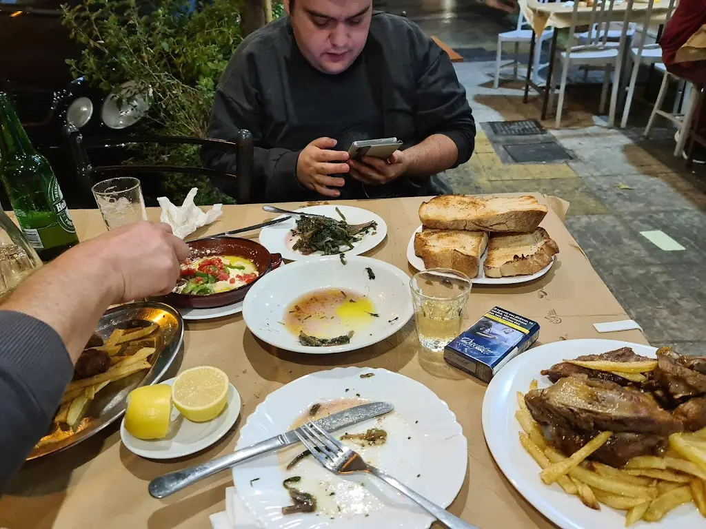 Menü_Pyxída_Níkaia_Bild_8