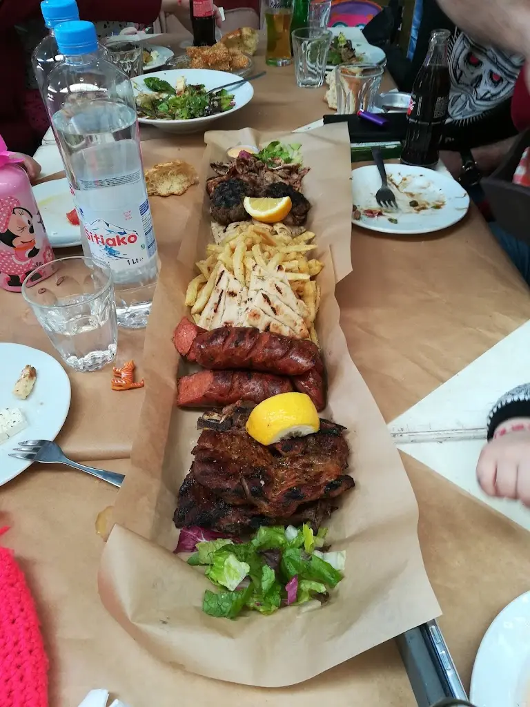 Menü_Dekaráki_Aigáleo_Bild_6