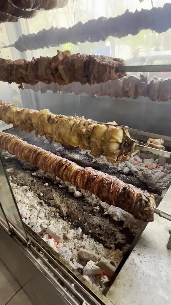 Ψήνω και Δίνω_Níkaia_slider_image_2