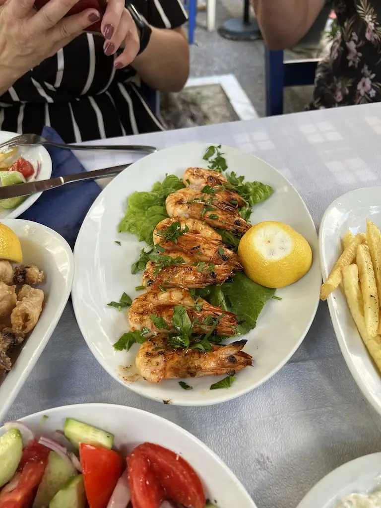 Mourad I_To mpakaliaraki_Palaió Fáliro_review