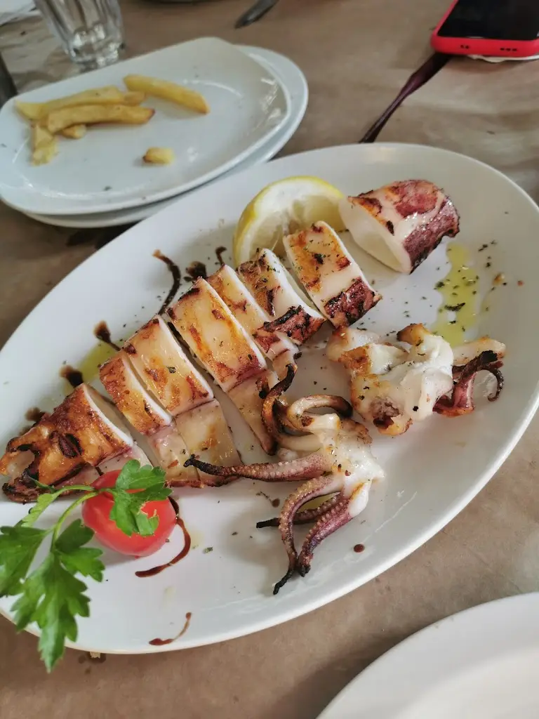 Menu_Tsipouradiko Melina_Palaió Fáliro_image_4