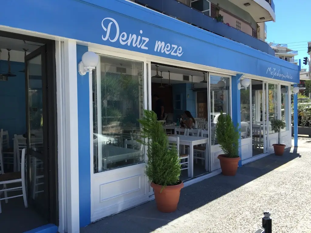 DENIZ MEZE SINGLE MEMBER P.C. restaurant in Palaió Fáliro