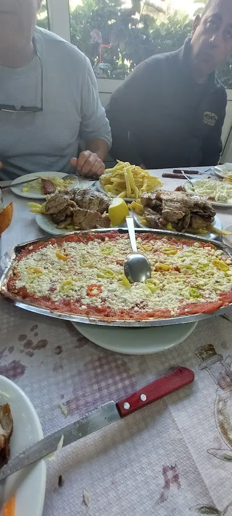 Menu_Pork chops “O Christos”_Palaió Fáliro_image_6