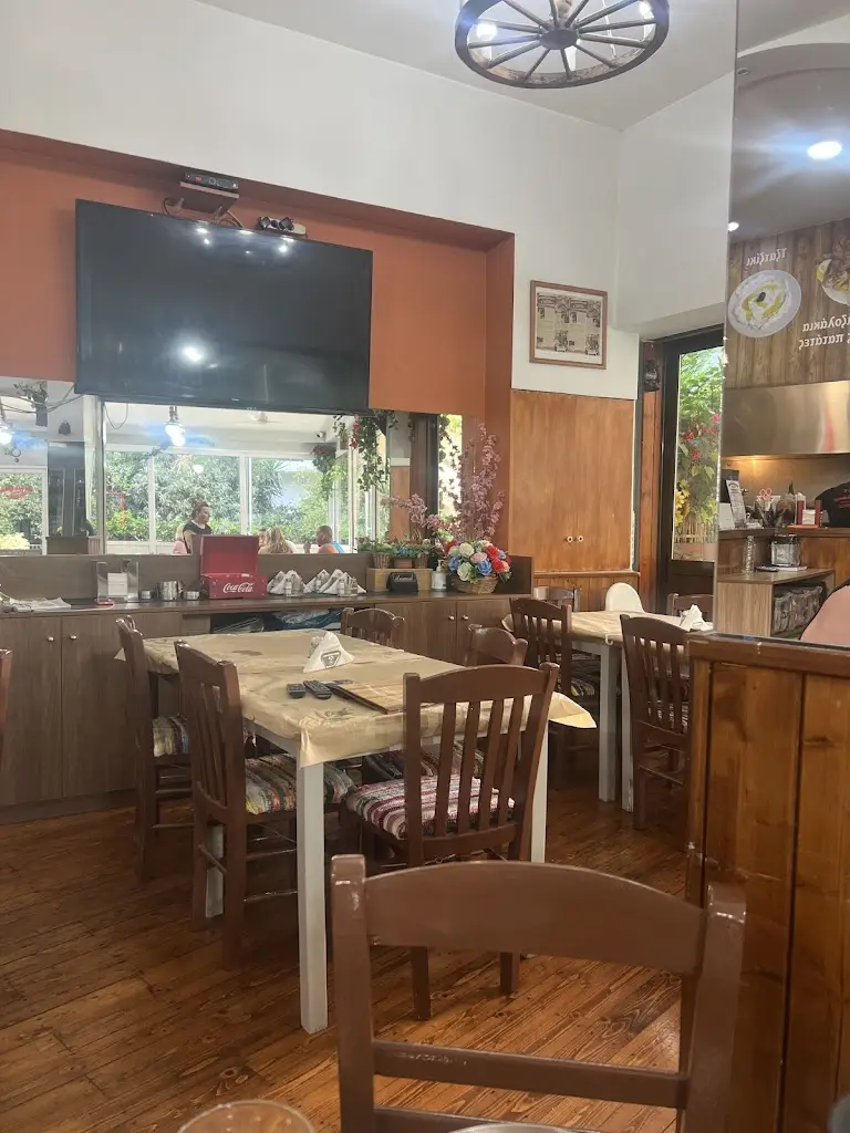 Oliver Dempsey_Pork chops “O Christos”_Palaió Fáliro_review