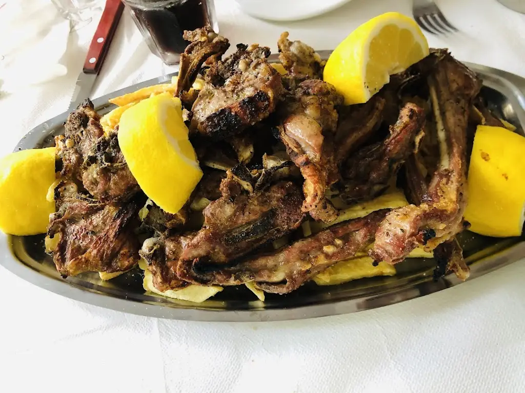 Pork chops “O Christos”_Palaió Fáliro_slider_image_3