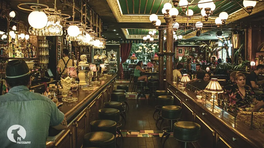 Paliatsos Bar Athens Restaurant in Pentéli