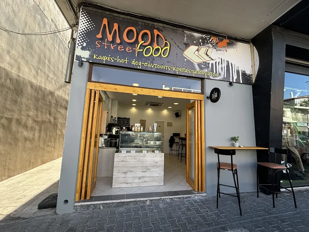 Mood street food Restaurant in Pallíni