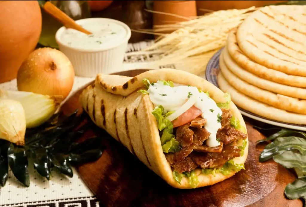 I Love Souvlaki_Pallíni_slider_image_3