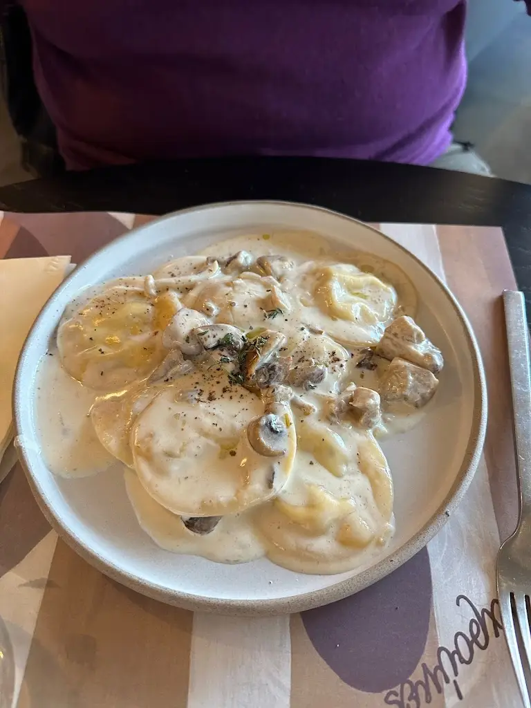 Menu_Makarounes_Peristéri_image_7