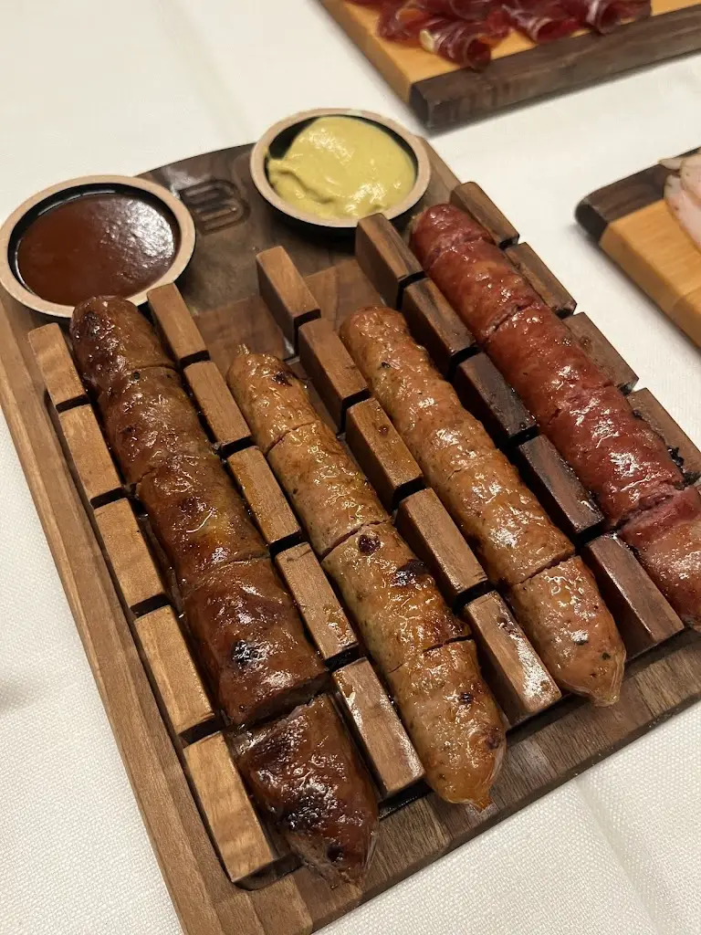 Basegrill Athens_Peristéri_slider_image_3