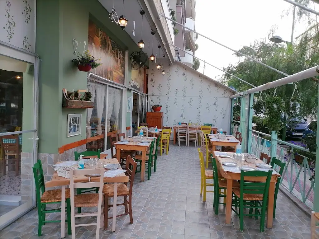Το Ρεμπελιο restaurant à Petroúpolis