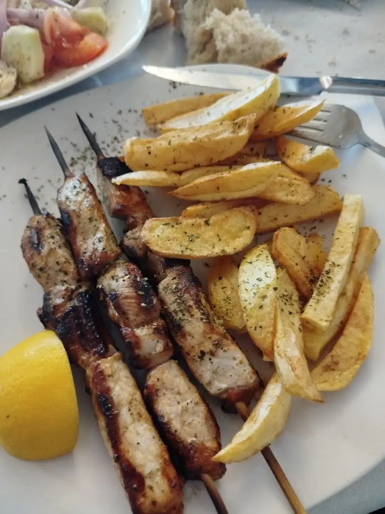 Menu_Archontiko - Tavern in Ampelakia, Larissa_Ampelákia_immagine_8