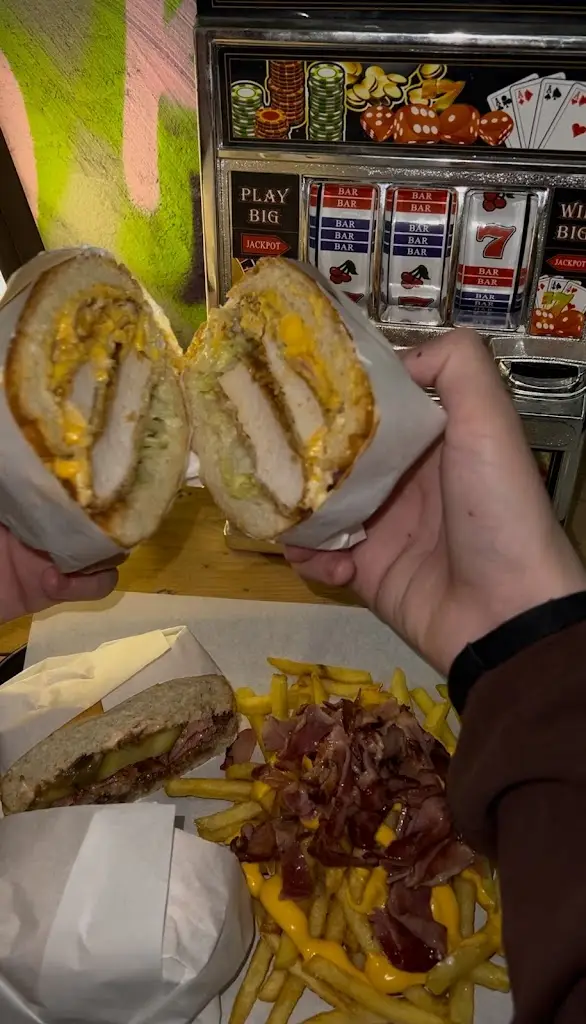 Ellie_Φ.Γ.Κ. Φαγητό Για Κολλημένους_Petroúpolis_review