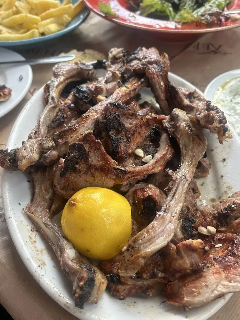 Menu_Ταβέρνα Λεβέντης_Petroúpolis_imagen_1