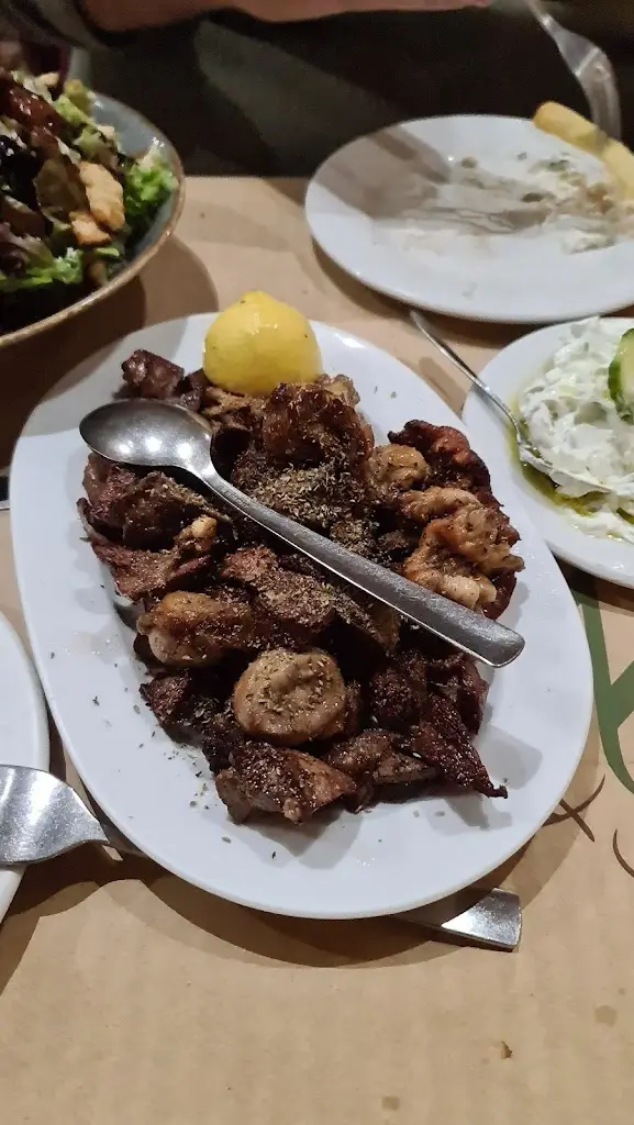 Menu_Ταβέρνα Λεβέντης_Petroúpolis_imagen_4