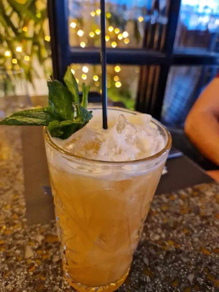 Menu_C&C Cucina & Cocktails_Pikérmi_image_5