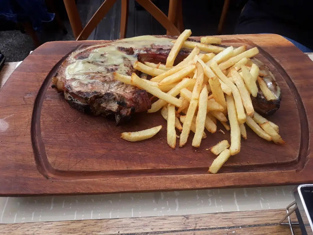 Menu_Meat the Stars_Pikérmi_image_5