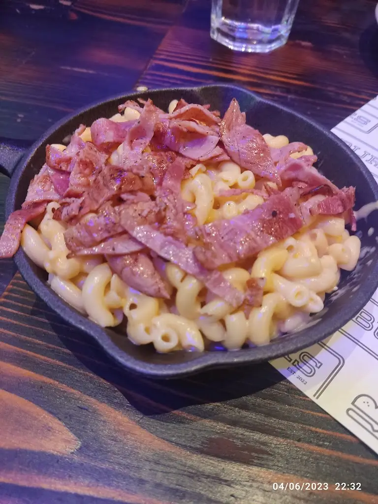 Menü_B_Burgers_Pikérmi_Bild_6