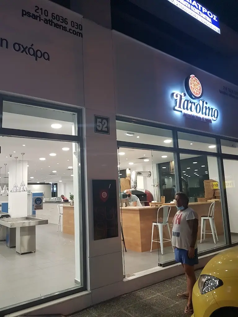 Tavolino Pizza_Pikérmi_slider_image_1