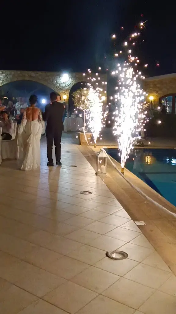 Valentina F_Chalet_Pikérmi_Bewertung