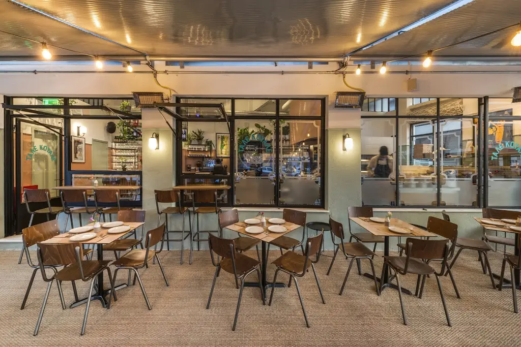 Tale Kouale Restaurant in Psychikó