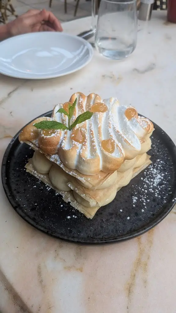 Dave Zack_Belle Amie_Piraeus_Bewertung