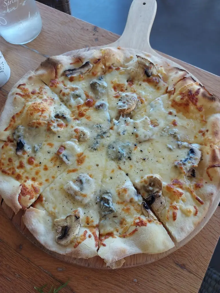 Menü_rustic_Saronída_Bild_8