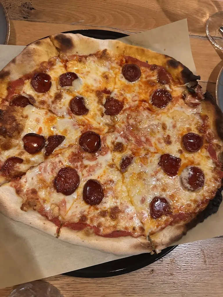 Nina Dova_rustic_Saronída_Bewertung