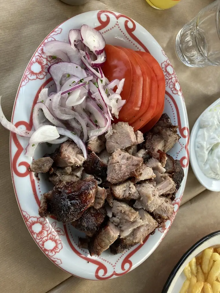 Petros PAPAZOGLOU PAPAZOGLAKIS_Symposio_Saronída_recensione