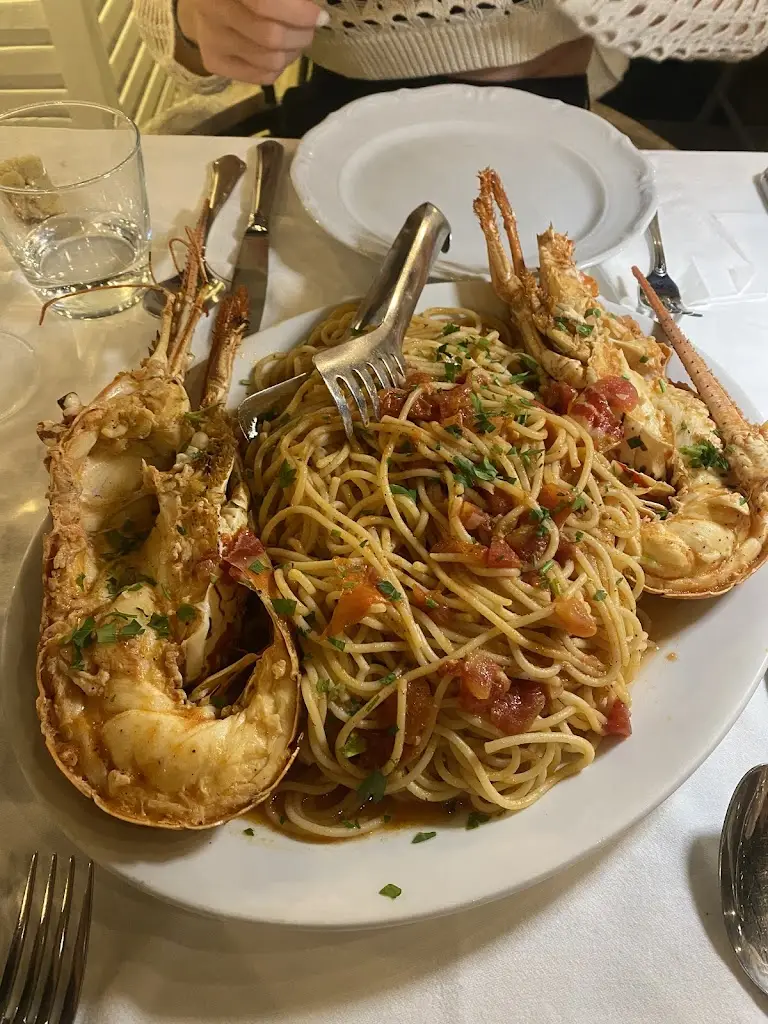 Argyro Pavlidou_Primasera_Póros_Bewertung