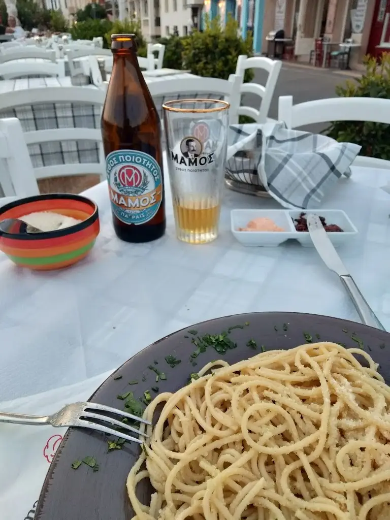 Mads Christensen_MOURAGIO RESTAURANT & PIZZA POROS_Póros_review