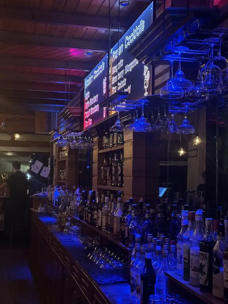 Anthon 1_Condor Restaurant Bar_Ágios Stéfanos_Bewertung