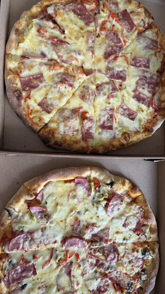 Πιτσαρία strEAT Cafè_Skála Oropoú_slider_image_2