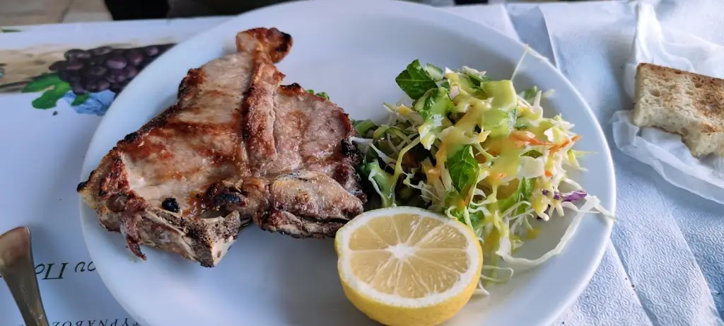 Menü_Pipinios_Stamáta_Bild_8