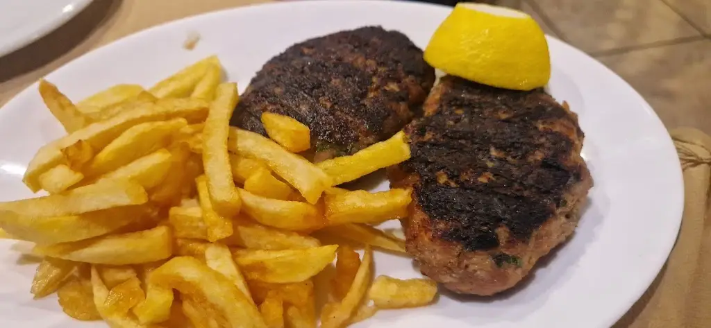 Menu_The Koutouki of Helen_Stamáta_image_5