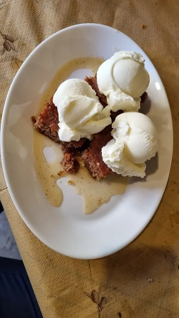 Menu_The Koutouki of Helen_Stamáta_image_9