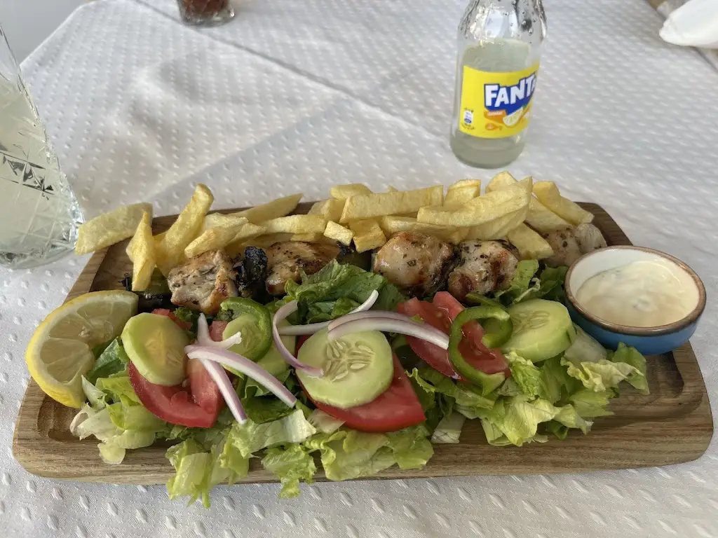 tanya_Brusko_Ágios Stéfanos_review