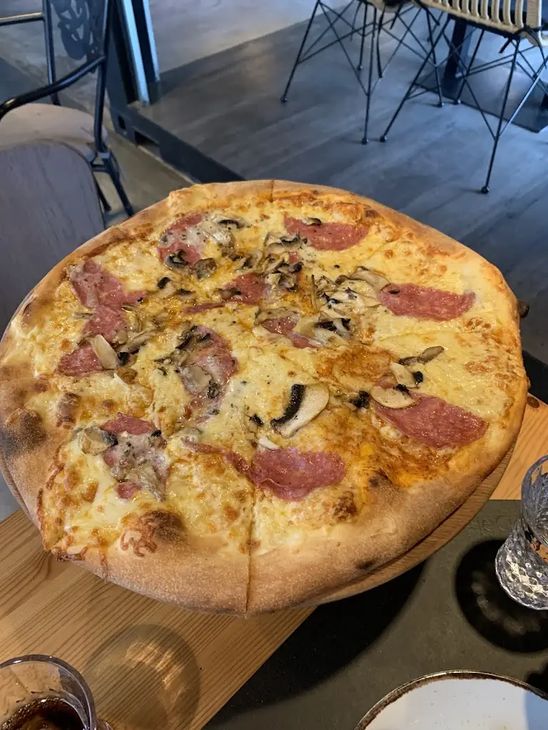 AleGio Italian Restaurant and more_Thrakomakedónes_slider_image_2