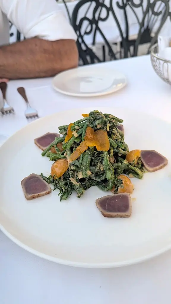 On The Verandah_Spétses_slider_image_3