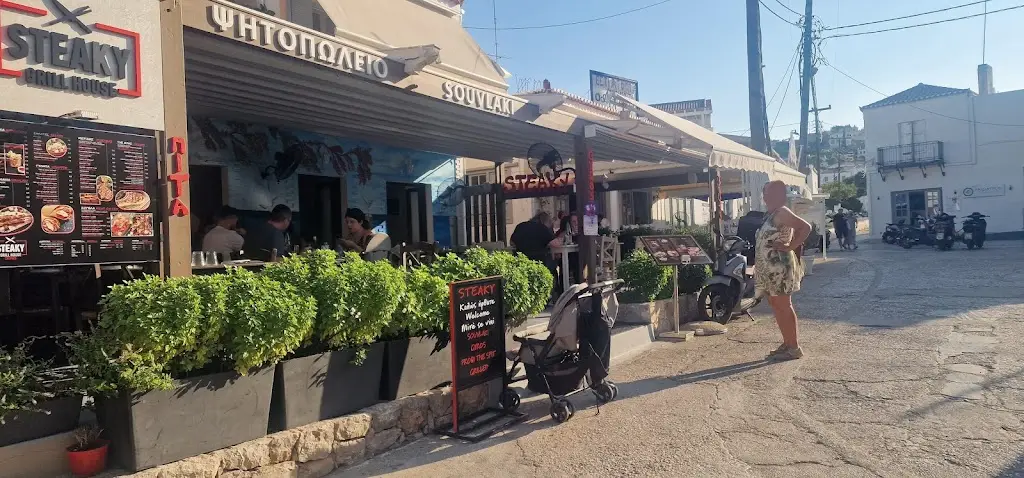 Andrew Reeves-Hall_Steaky Grill House_Spétses_Bewertung