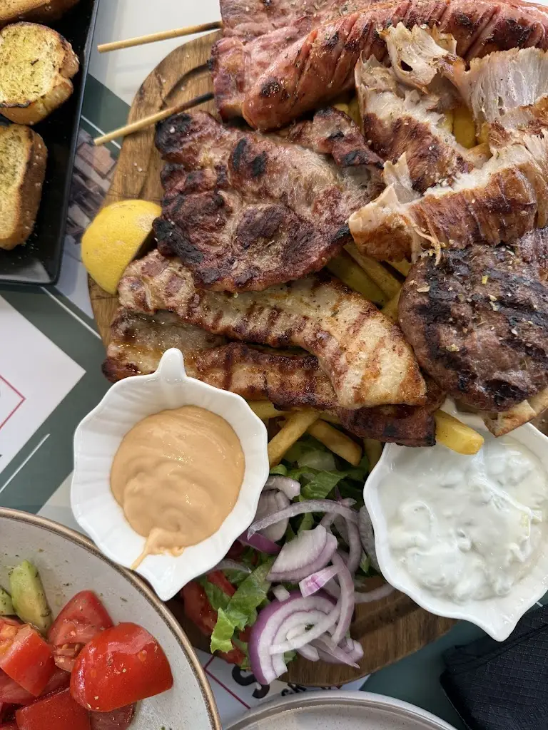 Athan Ts_Steaky Grill House_Spétses_Bewertung