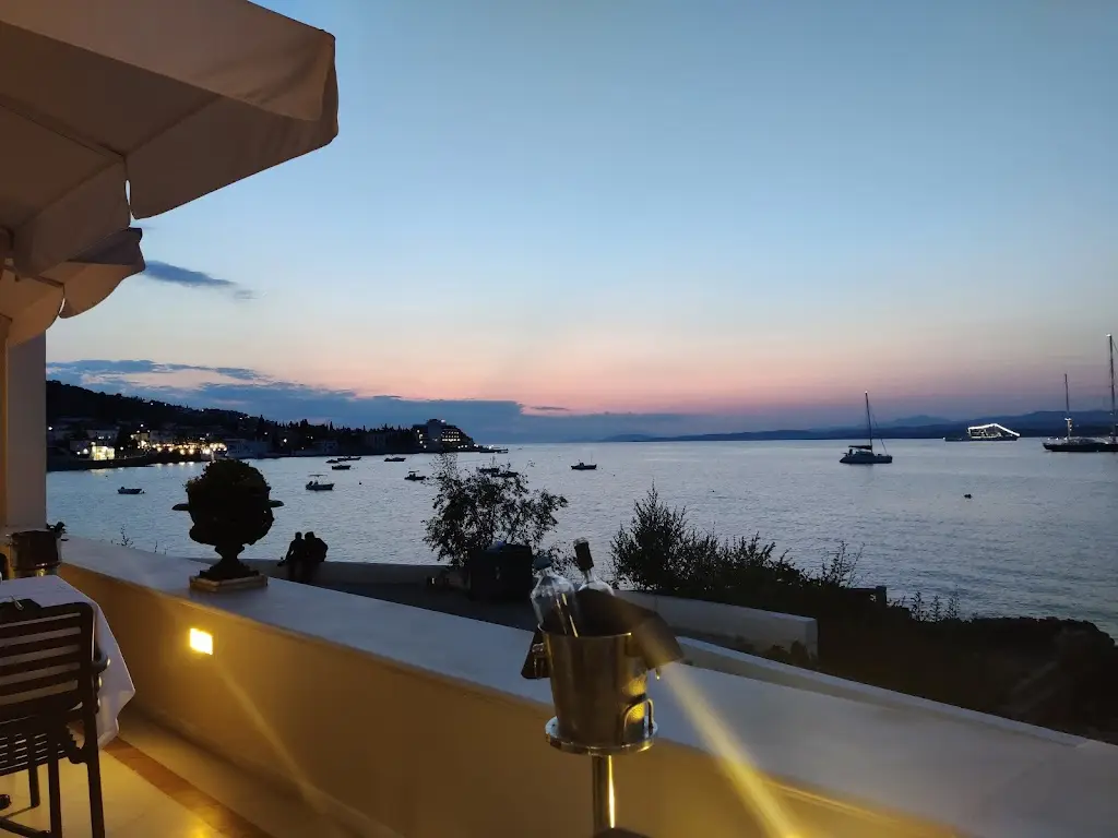 La Scala_Spétses_slider_image_2