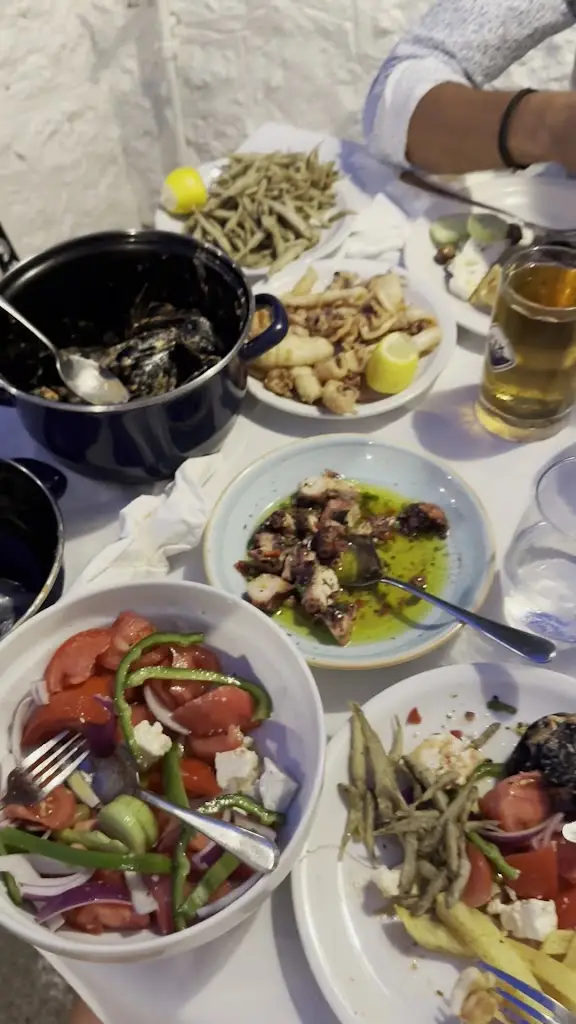 Patralis_Spétses_slider_image_2