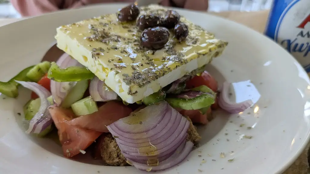 Argyris_Spétses_slider_image_3