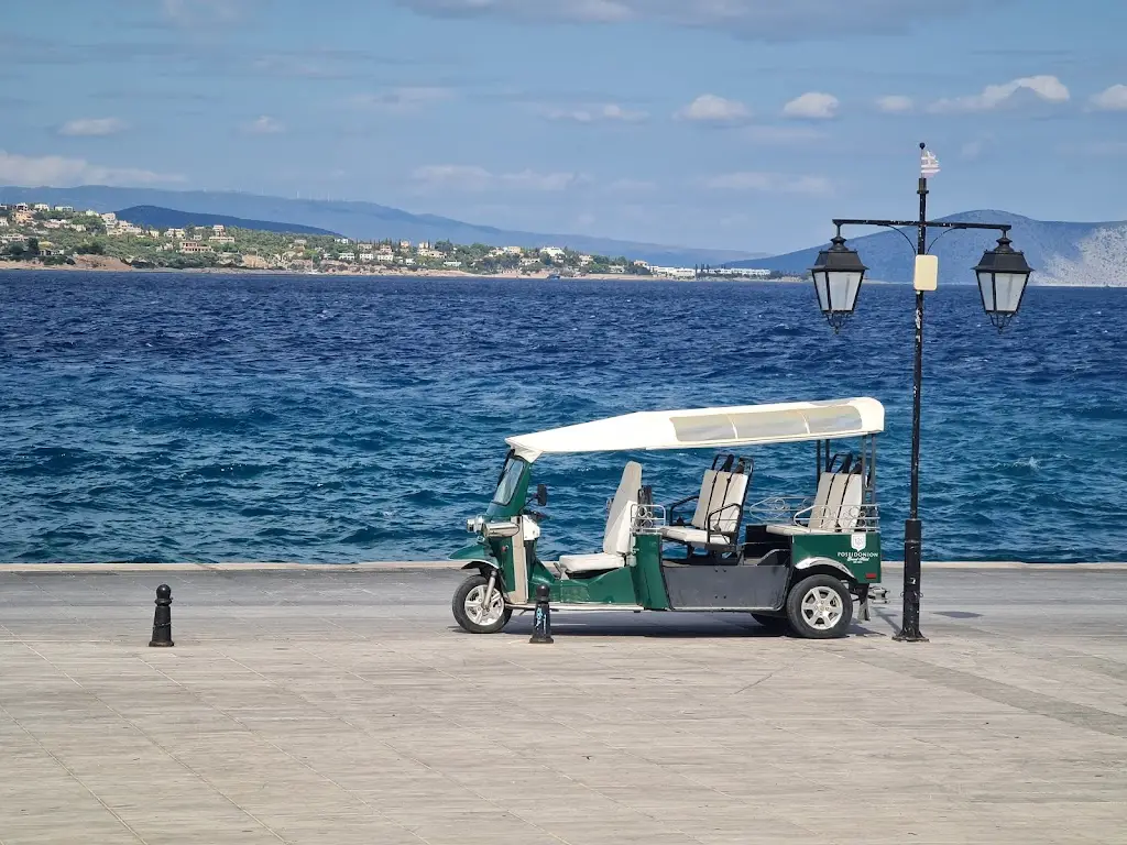 Petros Dourouklakis_Library Brasserie_Spétses_Bewertung